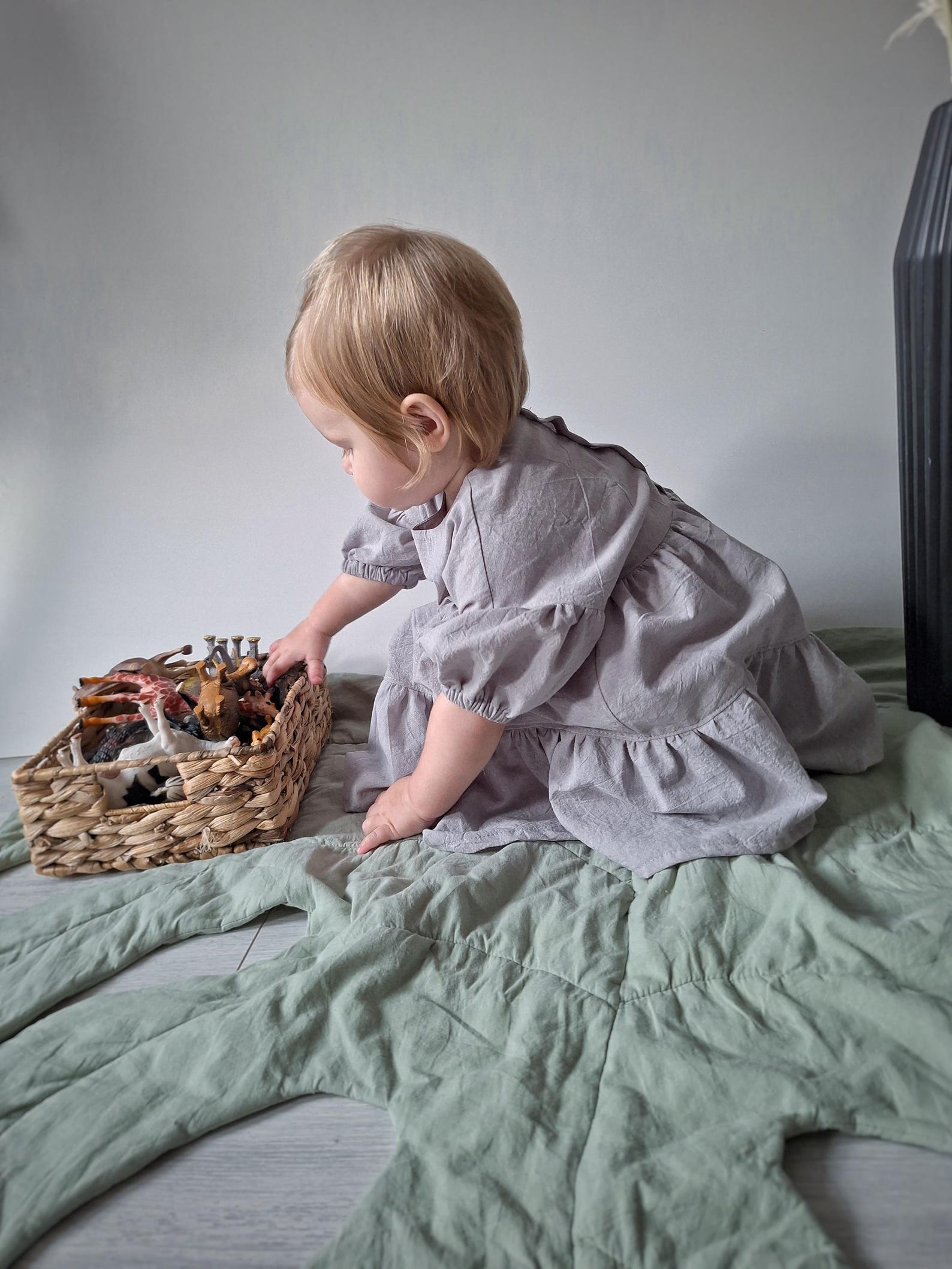 Sproutli® Handgefertigtes Baby- & Mädchenkleid aus gewaschener Baumwolle mit Puffärmeln
